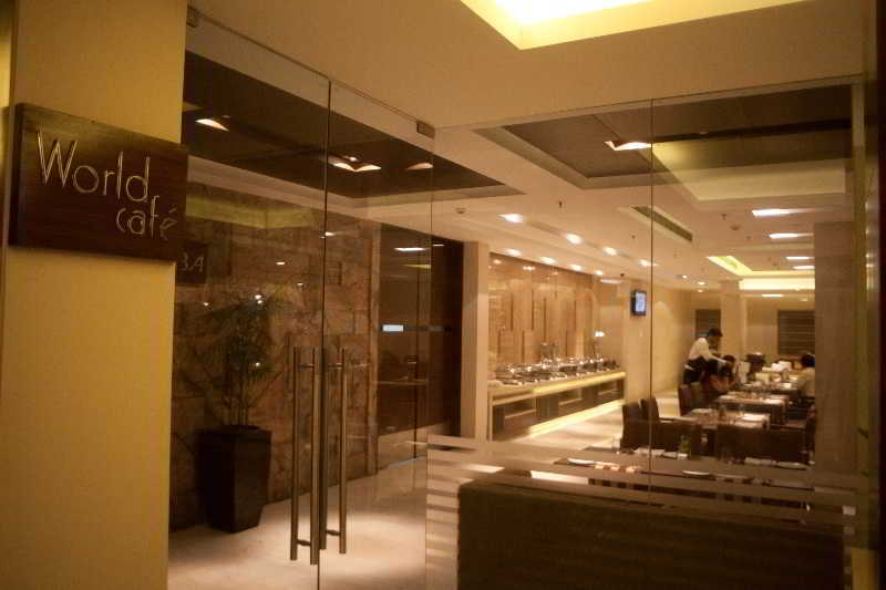 Vibe By The Lalit Traveller Hotel Faridábád Kültér fotó