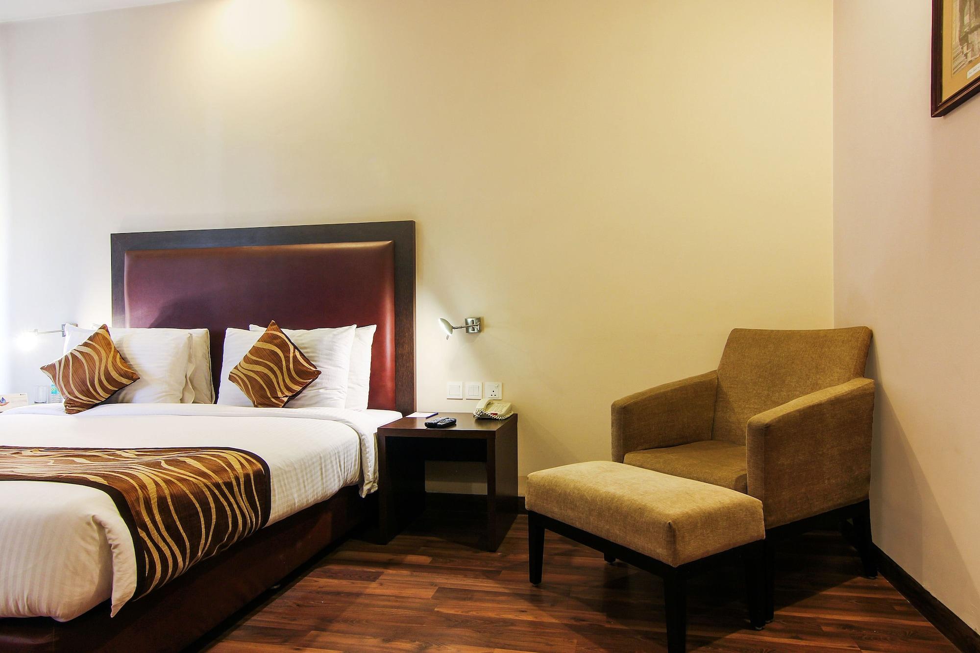Vibe By The Lalit Traveller Hotel Faridábád Kültér fotó