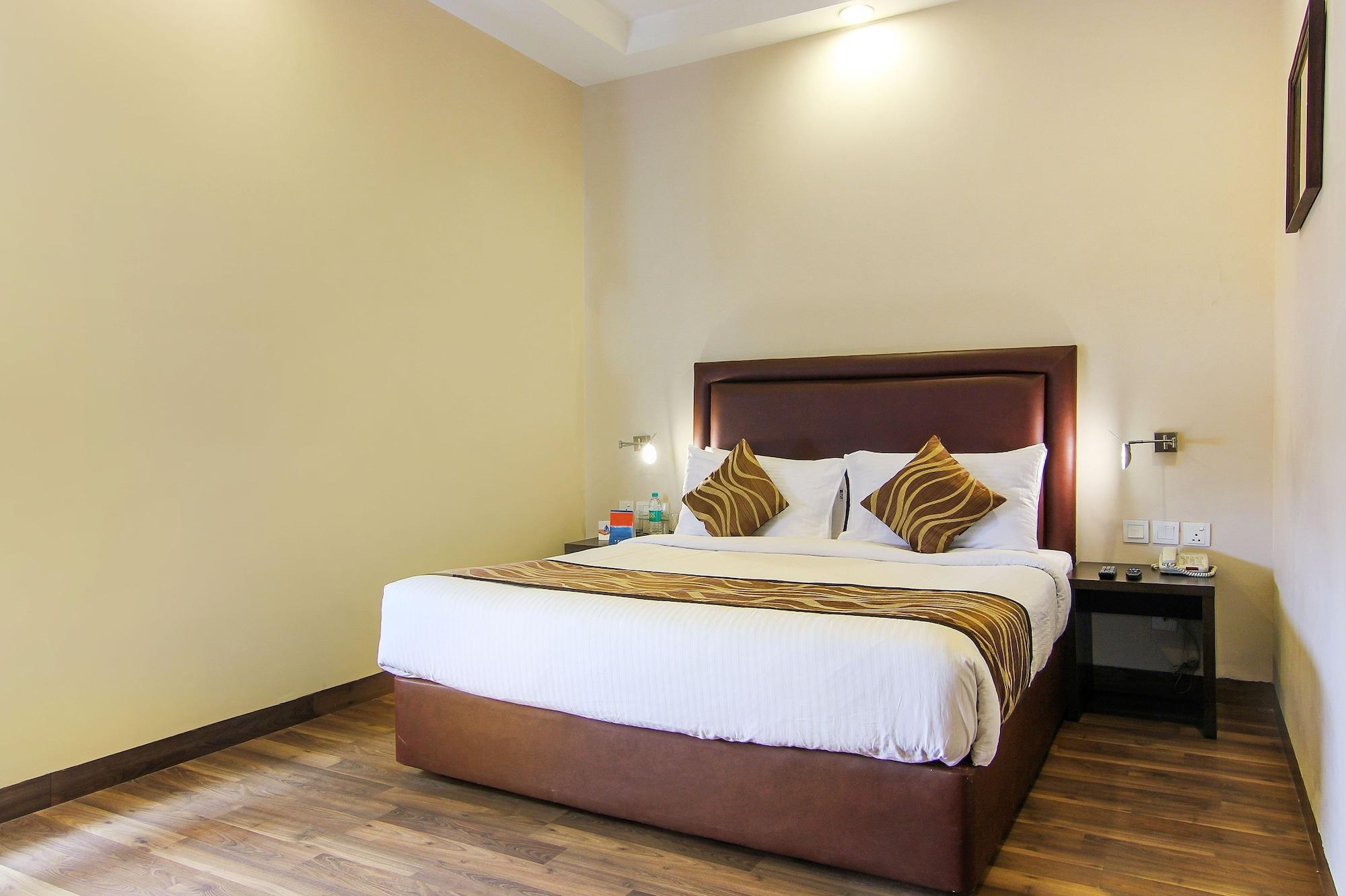 Vibe By The Lalit Traveller Hotel Faridábád Kültér fotó