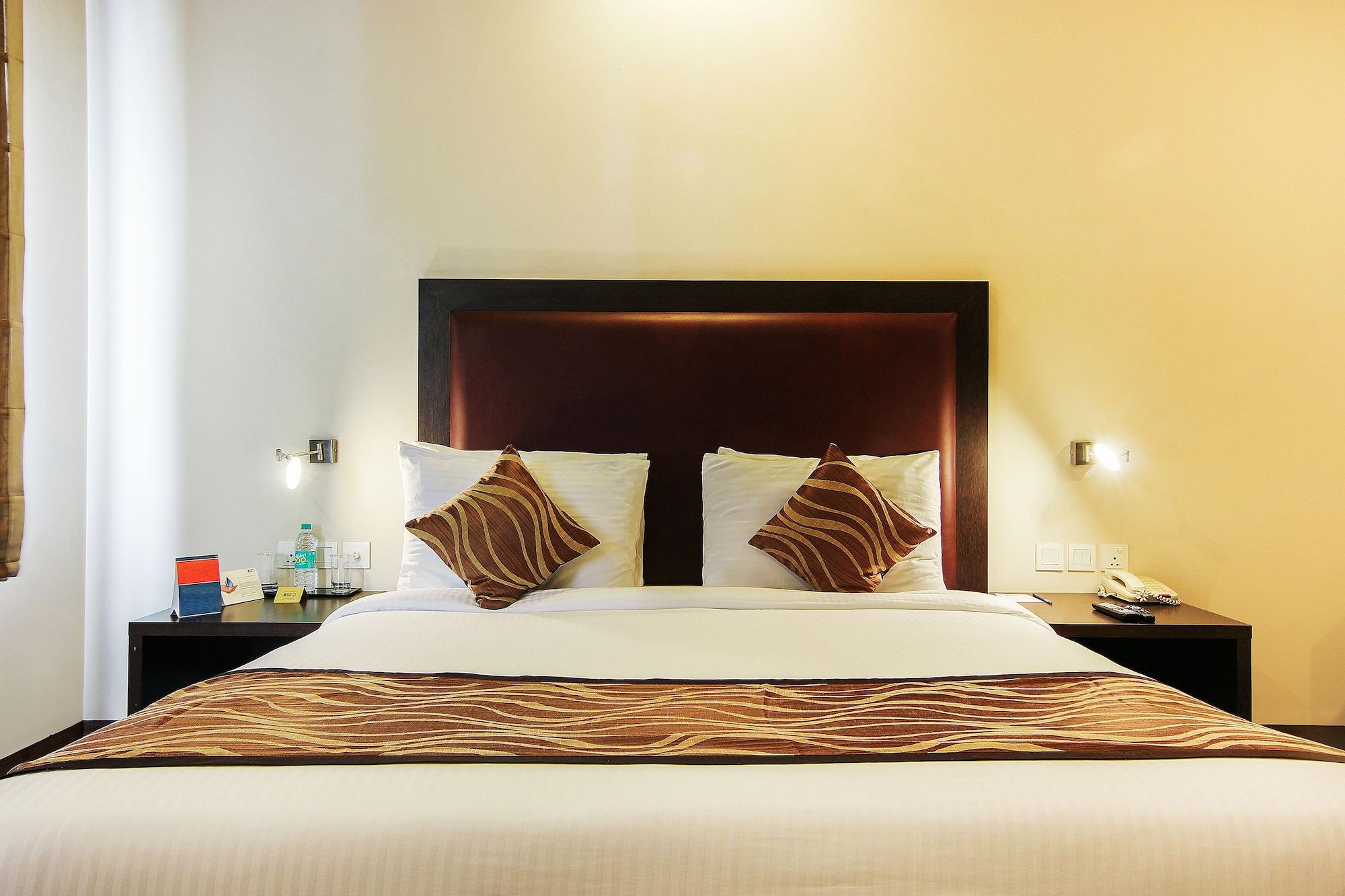 Vibe By The Lalit Traveller Hotel Faridábád Kültér fotó