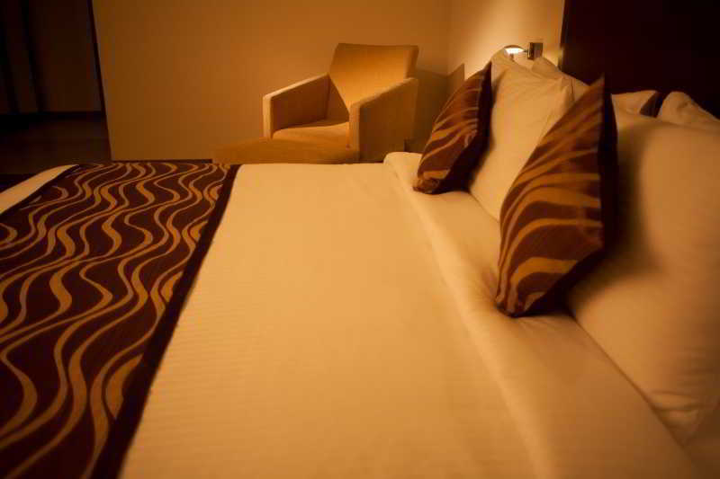 Vibe By The Lalit Traveller Hotel Faridábád Kültér fotó